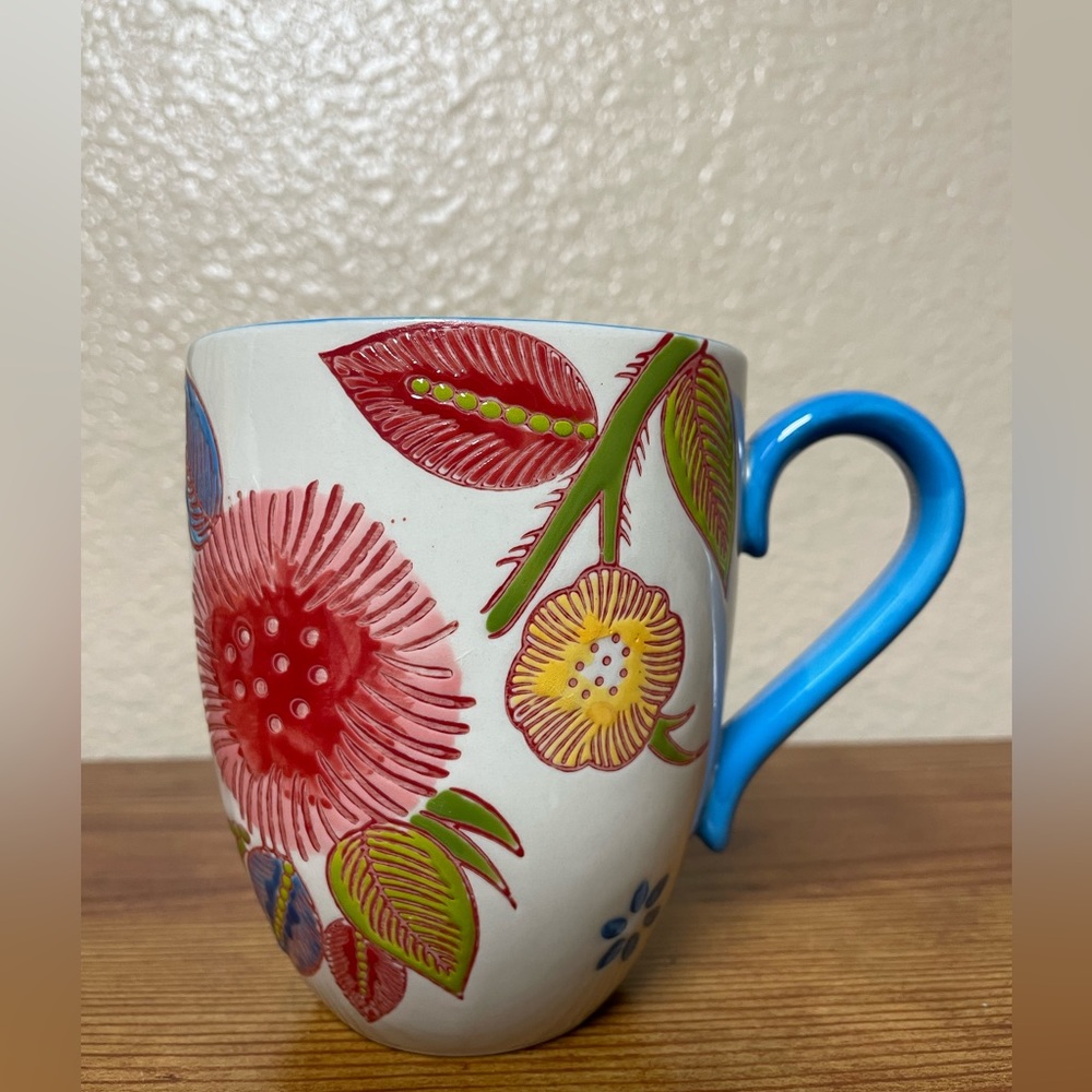 Tabletops Gallery Glossy Floral Mug 16oz